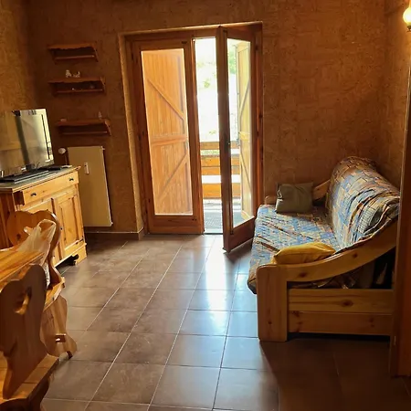 Appartamento Ovindoli Apartment *